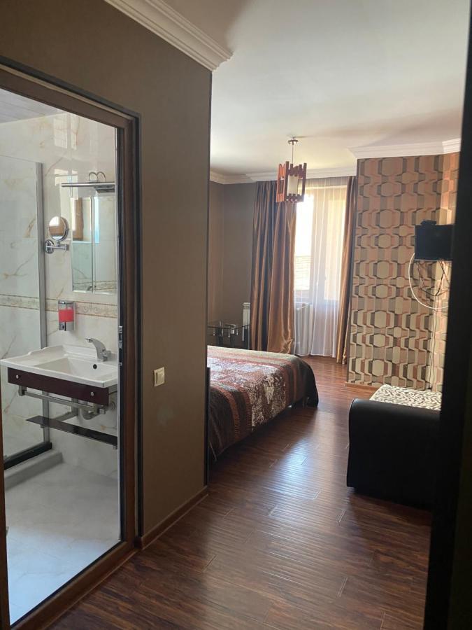 Amadeus Hotel Bakuriani Exterior photo